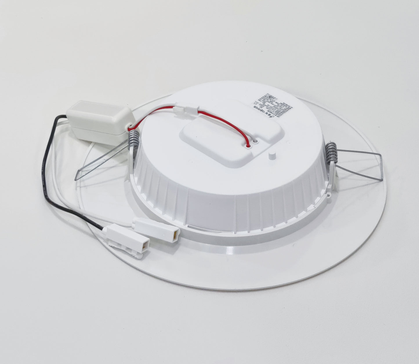 UUL 15W LED Downlight – High-Efficiency, CCT Adjustable